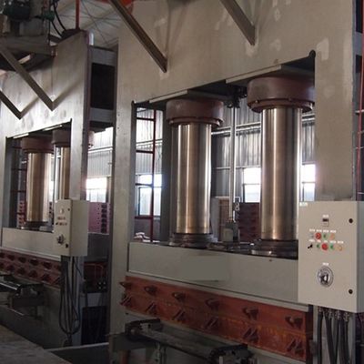 De luim stelde Wit die Ash Wood Veneer met a opnieuw samen - X316-Plak voor Binnenlandse Deuren wordt gesneden