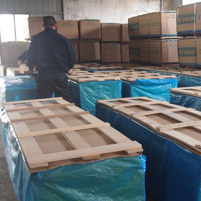 De luim stelde de Witte Plak van het Eiken die Houtvernisje H7036 voor Deur en Vensters ISO wordt gesneden opnieuw samen