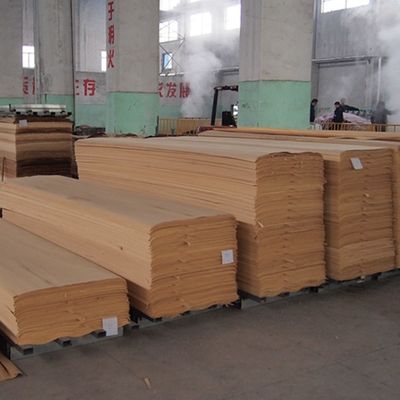 Gepersonaliseerde Recon Elm Hout Finer Rechte Snijding En Kroon Snijding Voor Kabinet Gezicht Van 2500 * 640 mm