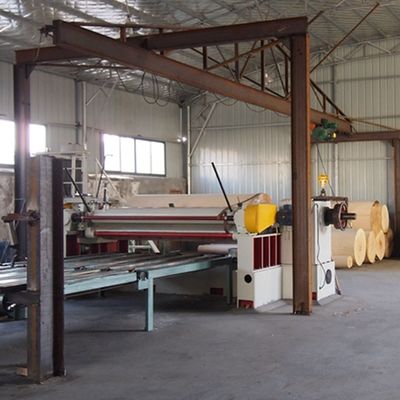 Nieuw ontwerp van gereconstitueerd houten fineer Phoenix's Tail Figuur Obs-L8281n/858n Rode kleur voor hotel decoratie 0.45mm