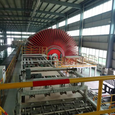 Georiënteerd strandbord OSB2 Drie laag met Radiata Pine 2745mm lengte voor dragend paneel
