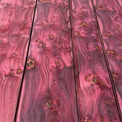 Vibrant iriserend, door planten geverfde natuurlijke houten fineer, duurzaam milieuvriendelijk decoratief houten fineer voor luxe interieurmeubelontwerp