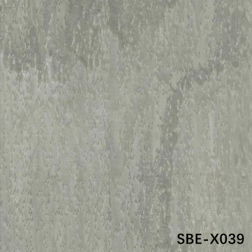 Grijze kleur 0,30 mm Dikte ingenieurswerk houten fineer voor binnendeuren SBE-X039
