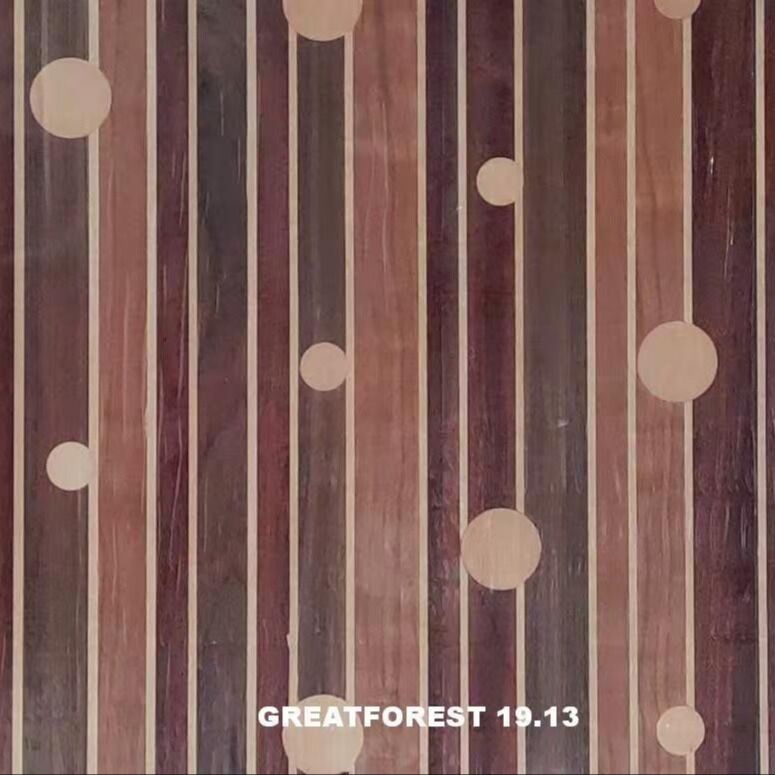 Artistiek Parket hout Veneer Symmetrische collage Geometrisch patroon Rijk aan kleur Houten schilderij 0,55 mm